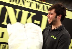 Skip hire in Glasgow - Junk it Team