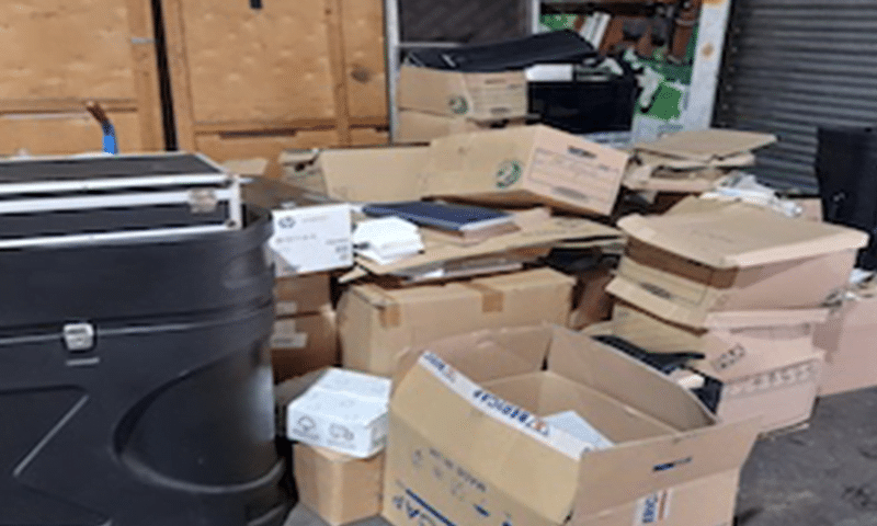 Packaging and boxes clearance